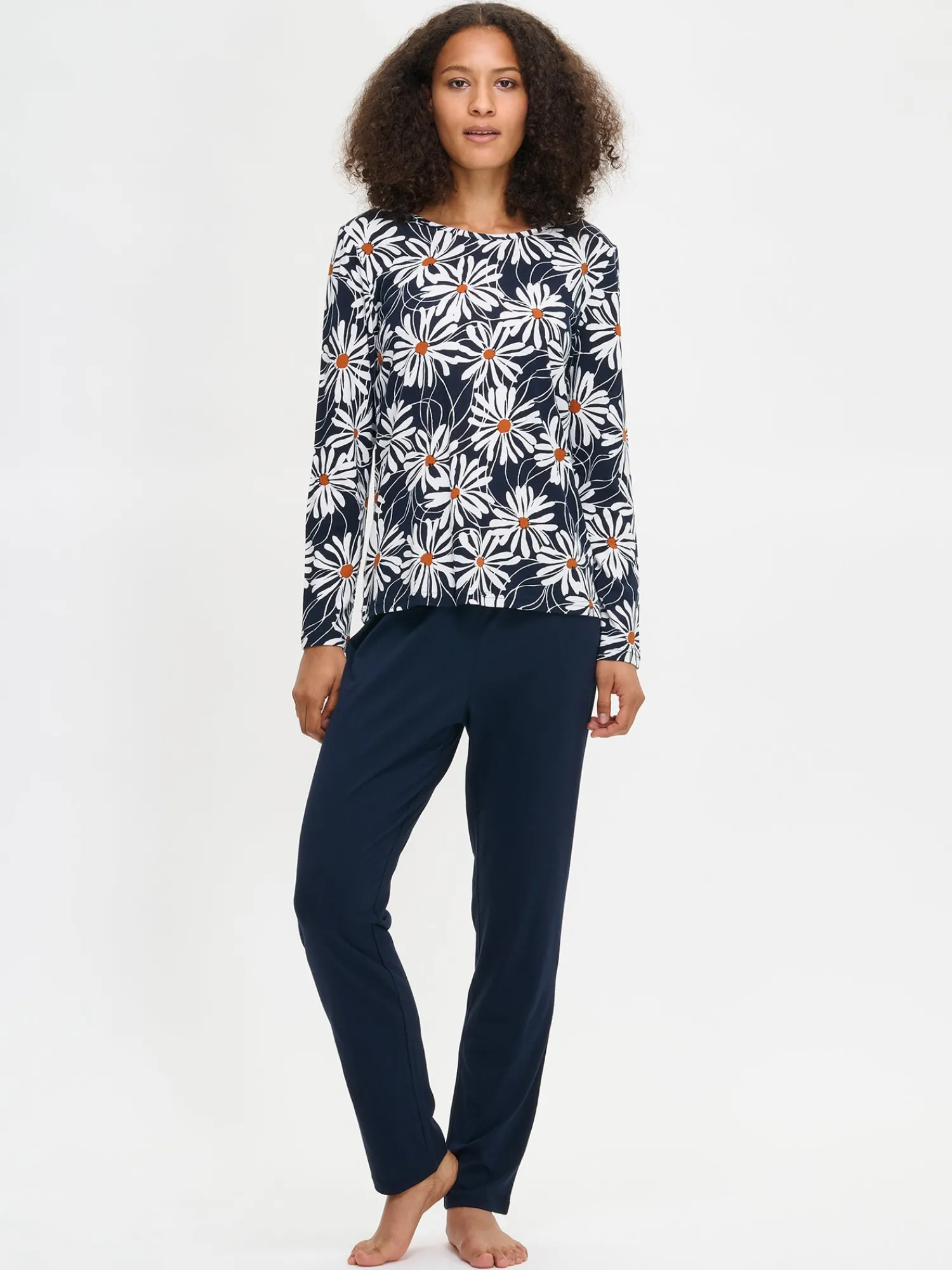 Nanso Yöasut Ja Oloasut*ANETTE pyjama -