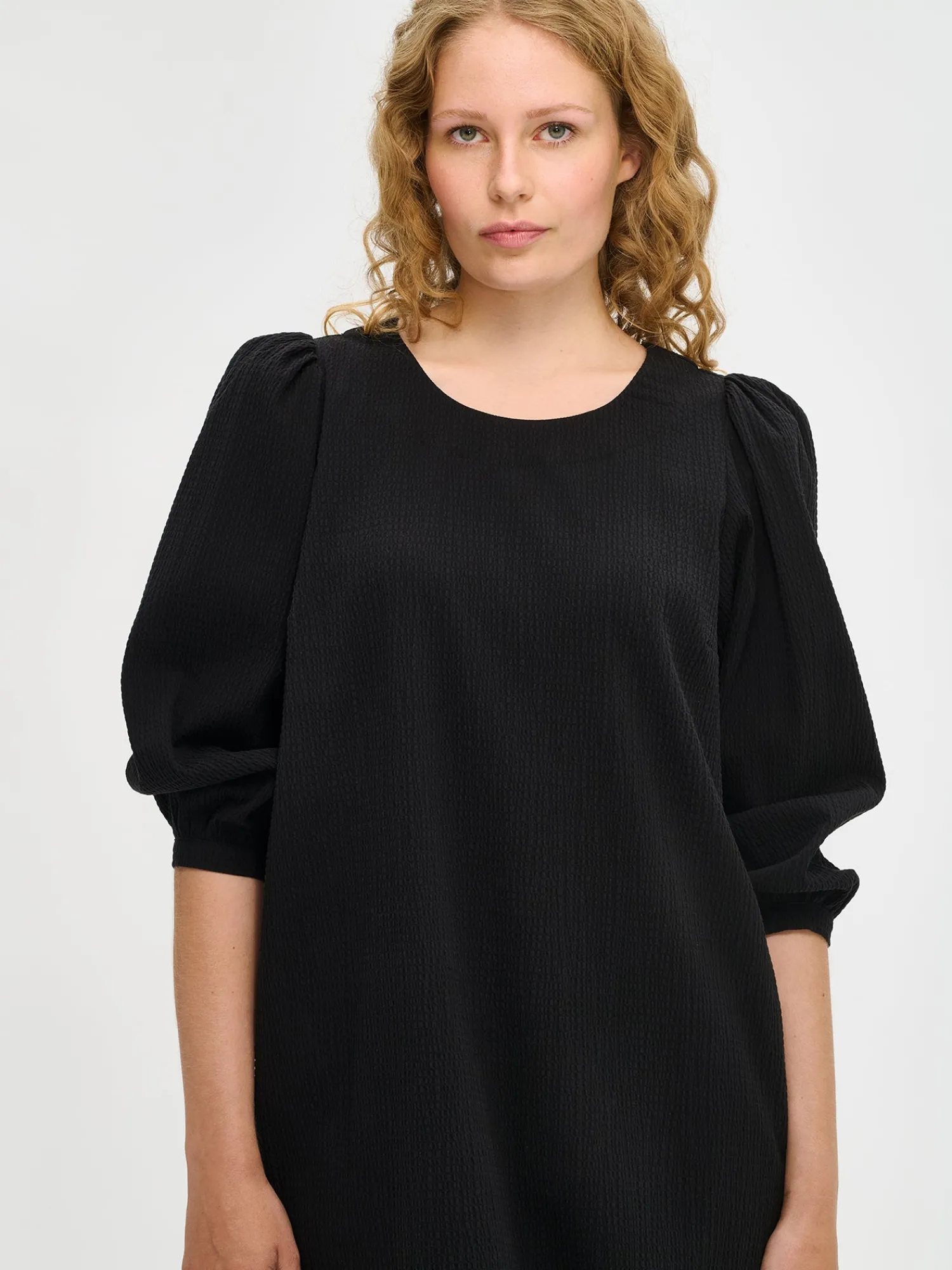 Nanso Mekot*BIANCA mekko -