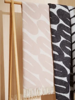 Nanso Tyynynpäälliset, Torkkupeitot Ja Viltit*LASKOS torkkupeitto - -valkoinen