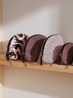 Nanso Pyyhkeet Ja Kosmetiikkalaukut|Asusteet*LEONORA kosmetiikkalaukku -