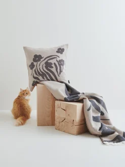 Nanso Tyynynpäälliset, Torkkupeitot Ja Viltit*MISTELI torkkupeitto -