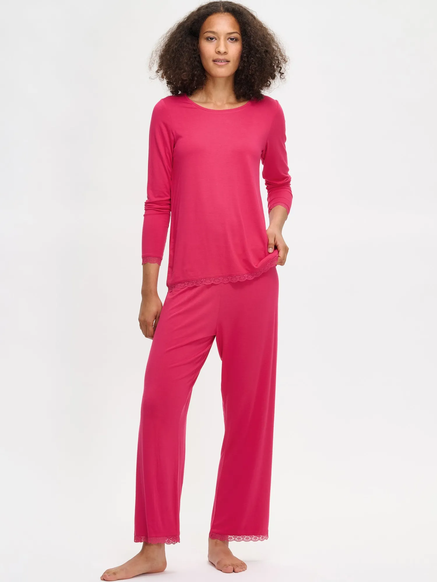 Nanso Yöasut Ja Oloasut*PITSI housut -