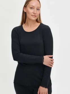 Nanso Yöasut Ja Oloasut*PITSI paita -