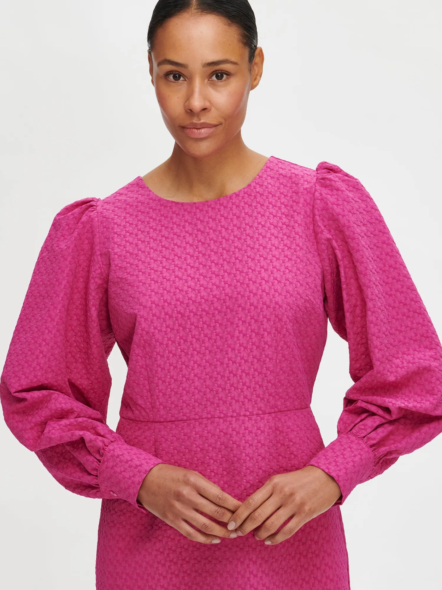 Nanso Mekot*RELIEFI pitkähihainen mekko -