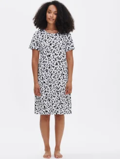 Nanso Yöasut Ja Oloasut*ROOSA lyhyt yöpaita -