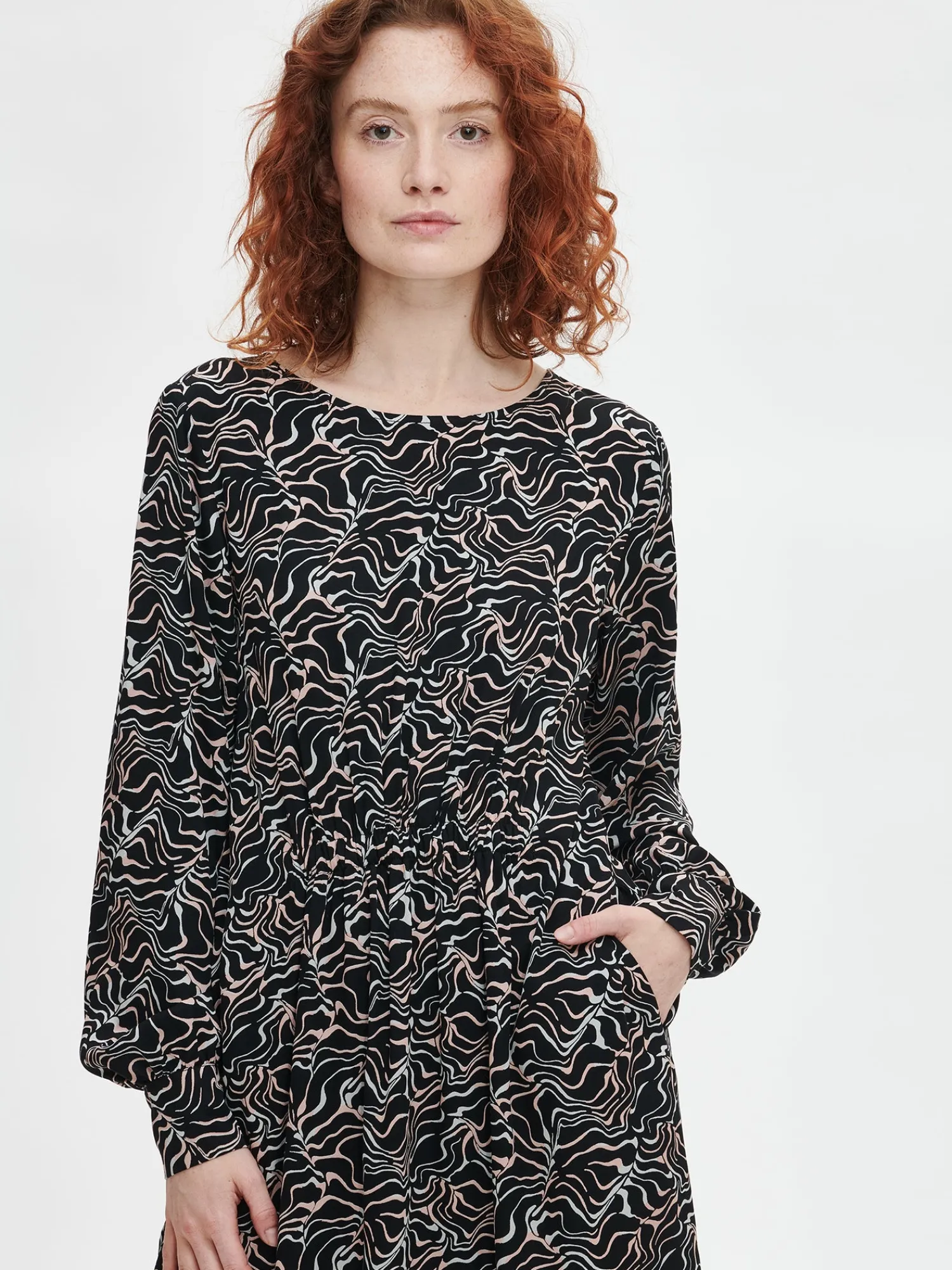 Nanso Mekot*SARA pitkä kangasmekko -