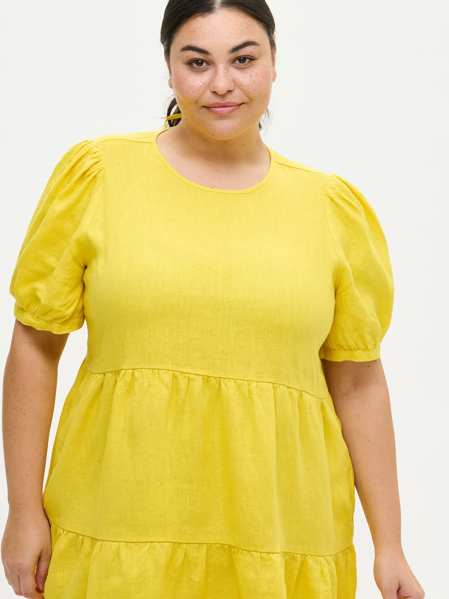 Nanso Pellavavaatteet|Mekot*SARASTUS lyhyt pellavamekko -