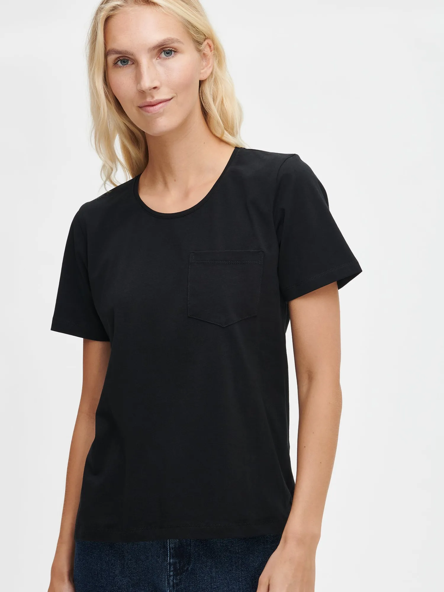 Nanso Basics|Paidat Ja Tunikat*TASKU t-paita -