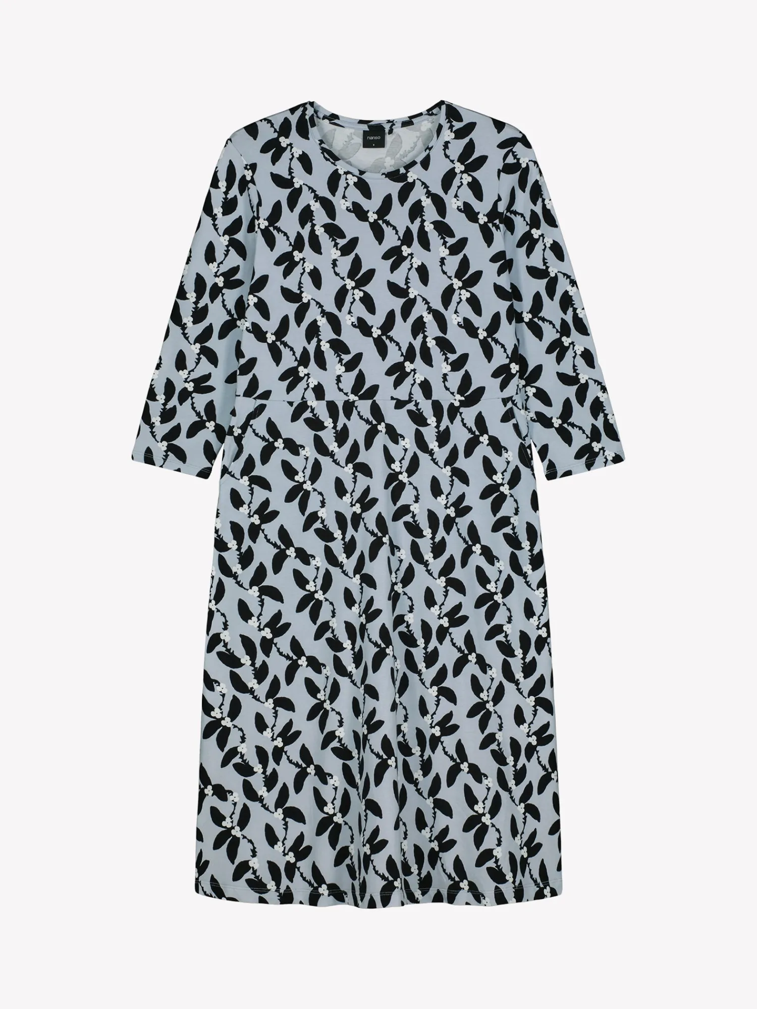 Nanso Mekot*VIENO trikoomekko -