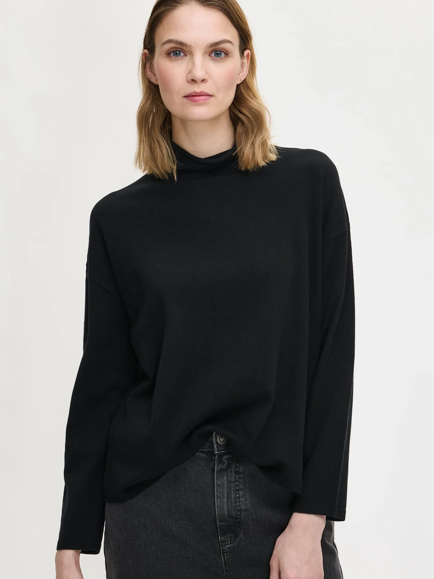 Nanso Neuleet*VILLIS neulepusero -