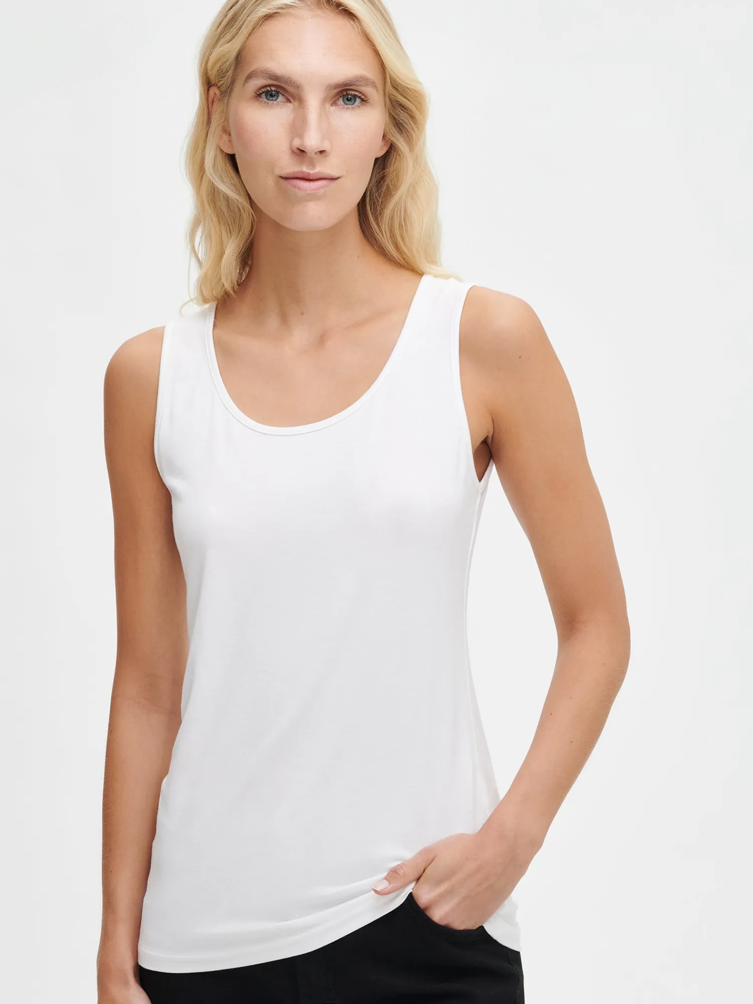 Nanso Basics|Paidat Ja Tunikat*VISKOOSI BASIC toppi -